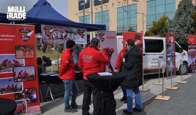 DAK deprem haftası bilgilendirme standı kuruldu