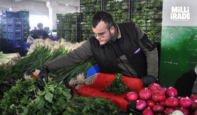 Pazarcı esnafı kontrolsüz ve plansız üretimden dertli