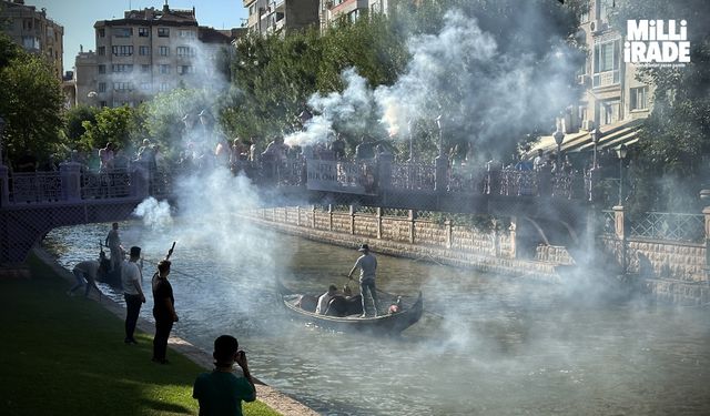 Porsuk Çayı'nda evlilik teklifi