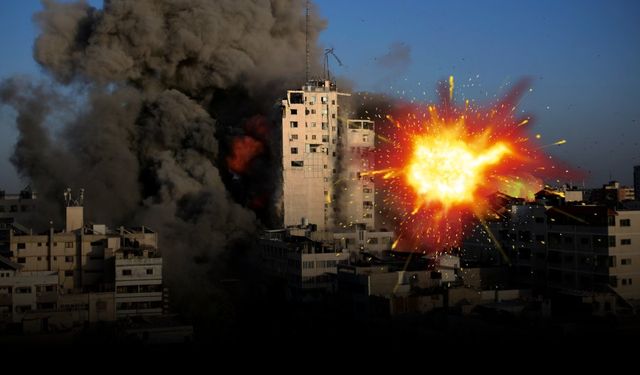 İsrail, Gazze’de sivilleri vurdu: 77 ölü