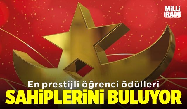 En prestijli öğrenci ödülleri dağıtılıyor 