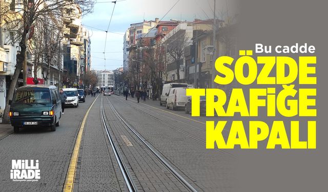 Araç trafiğine kapalı İki Eylül Caddesi'nde ilginç görüntüler