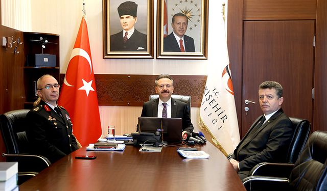 Valisi Aksoy, güvenlik değerlendirme toplantısı düzenledi