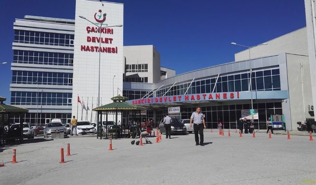 Hasta yakınlarından uzman doktora darp: 2 gözaltı