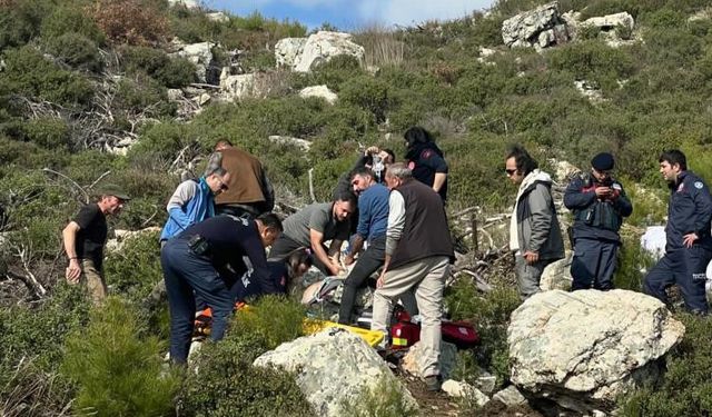 Öğretim görevlisi yamaç paraşütü yaparken hayatını kaybetti