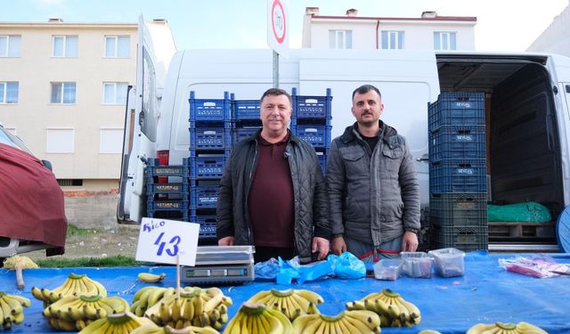 Özkan Alp: "Pazarcı esnafının yanındayım"