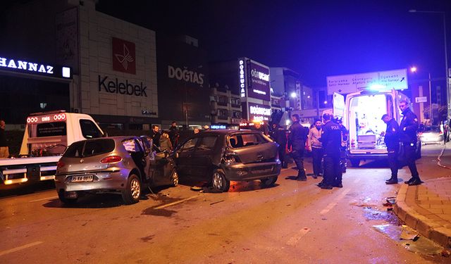 Feci kazada ortalık savaş alanına döndü: 2 ölü, 7 yaralı