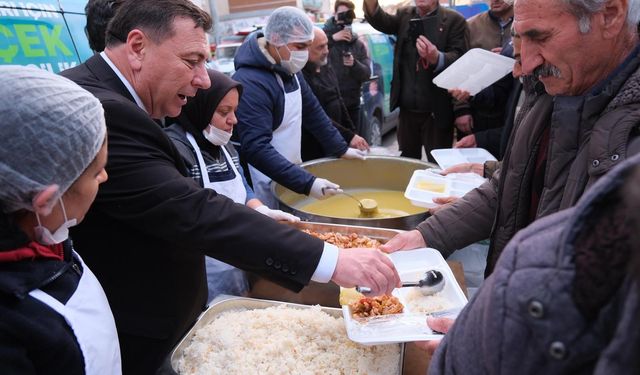 Alp 71 Evler Mahallesi’nde iftar düzenledi