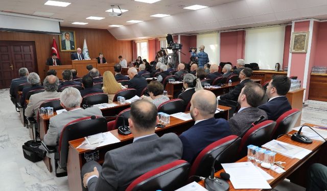 Odunpazarı Meclisi'nde komisyonlara üye seçimi yapıldı