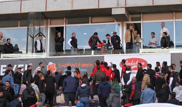 Eskişehirspor'da yönetim kongre kararı aldı