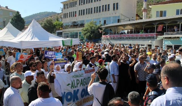 Mahallelilerden çağrı: Alpagut’a  sahip çıkın