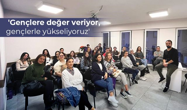 Ceren Özdemir Gençlik Merkezi’nde güz dönemi kayıtları başladı