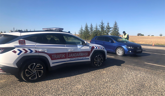 Jandarma sorumluluk bölgesinde 10 ay içerisinde 4 ölümlü ve 182 yaralanmalı trafik kazası oldu