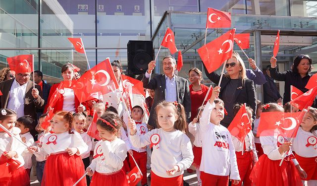 Minik yürekler cumhuriyet coşkusunu yaşadı