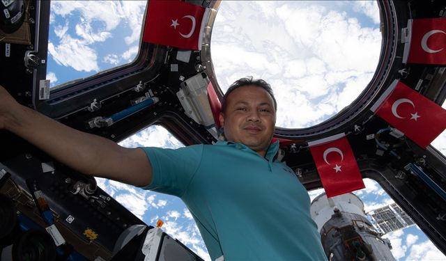 Türkiye'nin İlk Astronotu Alper Gezeravcı'nın Uzay Yolculuğu