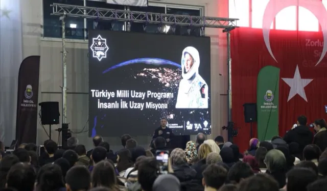 Astronot Gezeravcı Bursa'da öğrencilerle buluştu