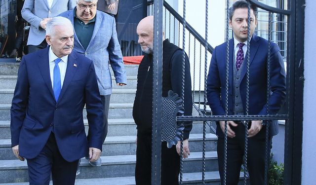 Binali Yıldırım'dan taziye ziyareti