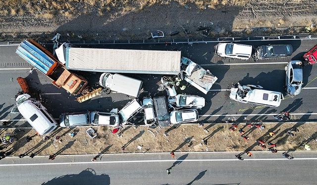 Bir yılda 2.713 hayat trafikte son buldu