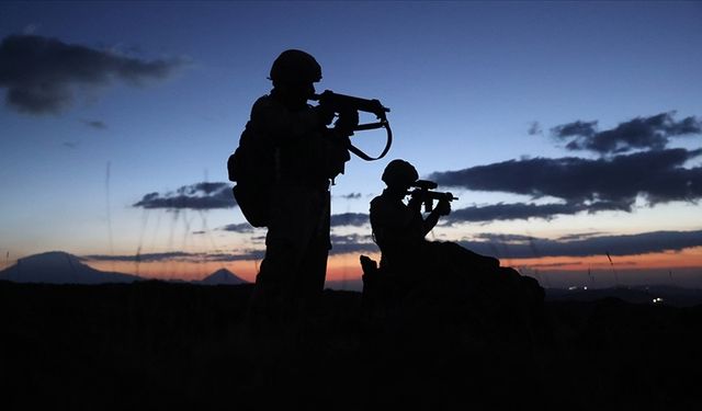 Türk Silahlı Kuvvetleri 21 Teröristi Etkisiz Hale Getirdi