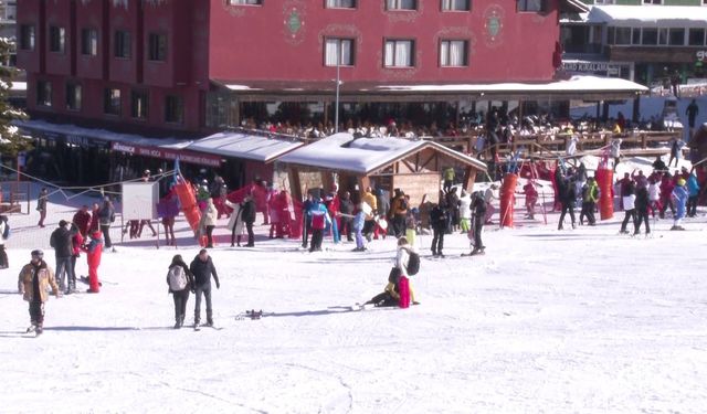 Sömestir öncesi Uludağ'da hareketlilik başladı