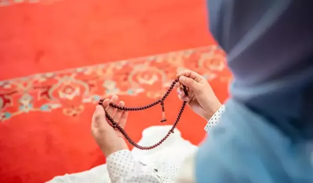 Kadir Gecesi namazı nasıl kılınır, kaç rekat?