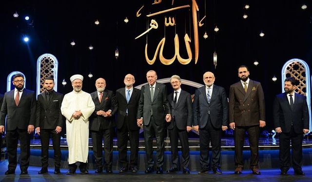 Cumhurbaşkanı Erdoğan, ‘Kur’an-ı Kerim’i Güzel Okuma Yarışması’nın finaline katıldı
