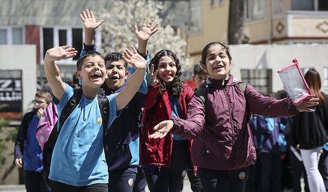 Milyonlarca öğrencinin gözü bu tarihte: 2026-2027 ilk ara tatil ne zaman başlayacak?