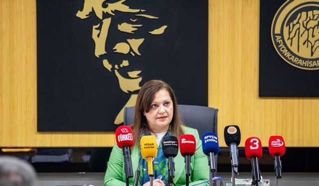 Afyonkarahisar Belediye Başkanı Burcu Köksal, Nisan Ayı Meclis Toplantısı'nda önemli açıklamalarda bulundu.
