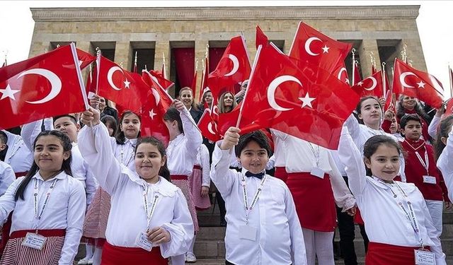 Çocuklara Armağan Edilen Bir Bayram