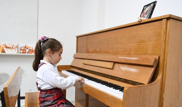 Yetenek Sınavıyla Öğrenci Alan Okullara Başvuru Kılavuzu Yayımlandı