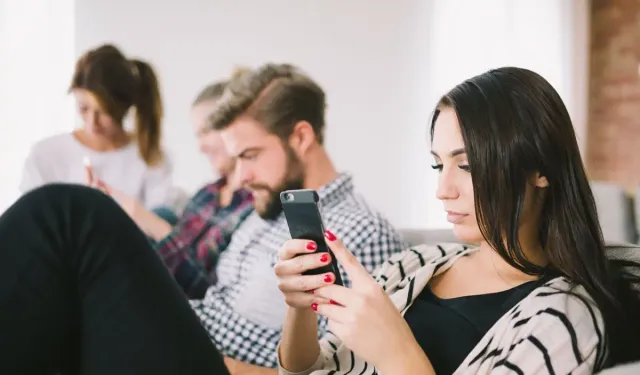 Telefonun Şarjı Neden Çabuk Biter? Pil Ömrünü Uzatma Rehberi