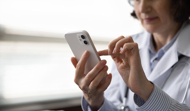 Yapay zekâdan arkadaş olur mu?