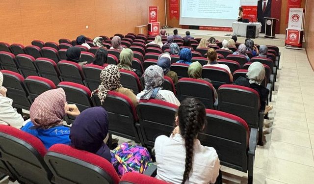 'Kadınlara Yönelik Madde Bağımlılığı' eğitimi