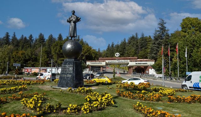 Anadolu Üniversitesi’nde Lisansüstü Programlara İkinci Başvuru Dönemi Başladı