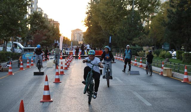 'Dünya Otomobilsiz Kent Günü' coşkuyla kutlandı