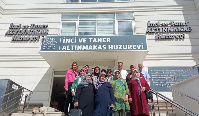 Kadın derneklerinden huzurevi ziyareti