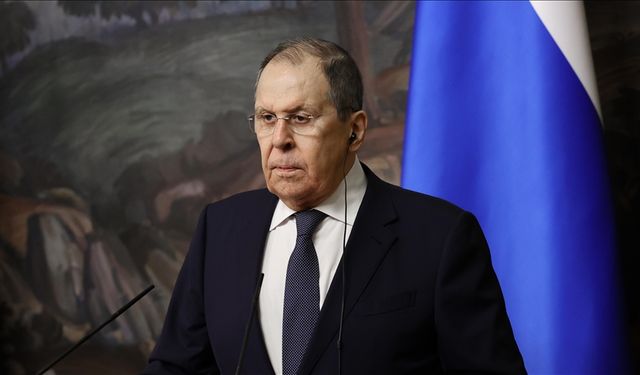 Lavrov: NATO'nun çifte standartlarına karşı uyardı.