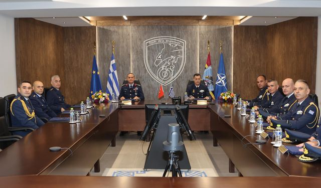 Türk ve Yunan Hava Kuvvetleri arasında güven artırıcı ziyaret