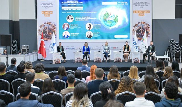 LOGISTECH lojistik dünyasını İzmir’de buluşturdu
