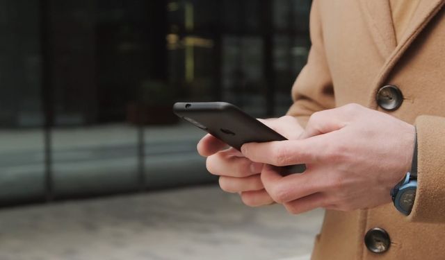 Mobilde ‘155 bin yıla denk’ konuşma