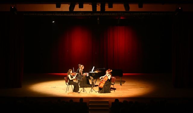Terra Trio Çanakkale'de Sahne Aldı