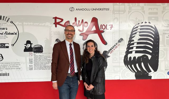 Radyo A’da çocukların dijital dünyadaki riskleri ele alındı