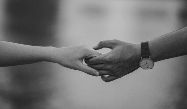 Erkekler İlişkilerde Neden Zorlanıyor? Uzmanlardan Açıklama