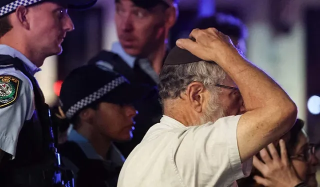 "Kendini vurdu!" iddiası: Sydney saldırısında şok suçlama