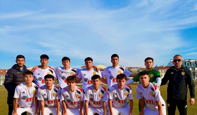 Eskişehirspor U18 Takımı ligden çekildi