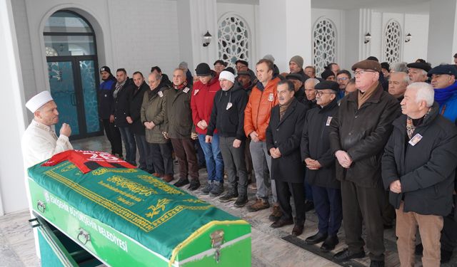 Es-Es’in unutulmaz ismi Doğan Şenoğlu ebediyete uğurlandı