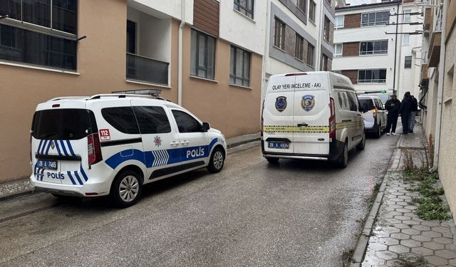 Eskişehir’de şüpheli ölüm! 27 yaşındaki genç evinde hayatını kaybetmiş halde bulundu