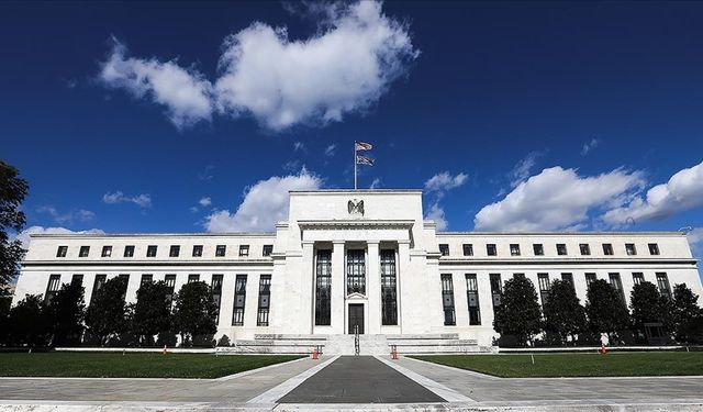 Fed Faiz Kararını Açıkladı! 2026'nın İlk Faiz Kararı Altın ve Doları Nasıl Etkiler?