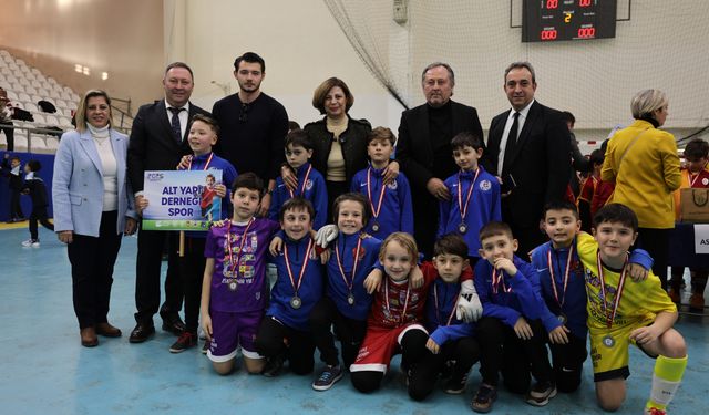 Eskişehir’de futsal heyecanı zirve yaptı
