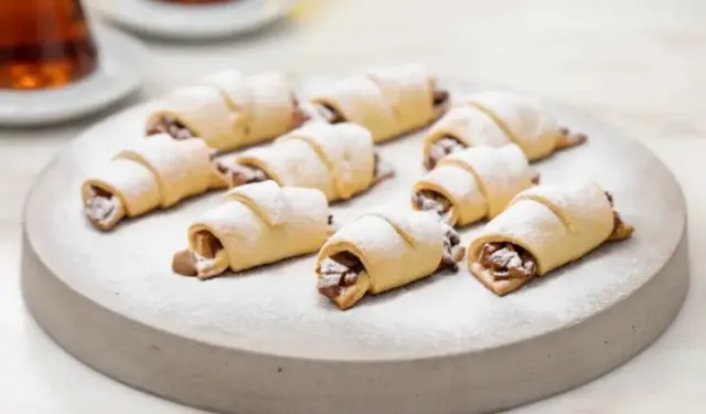 Bayatlamayan Pastane Usulü Elmalı Kurabiye Tarifi!